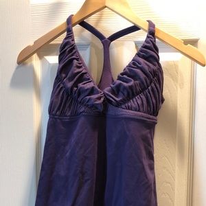 Lululemon tank size 6